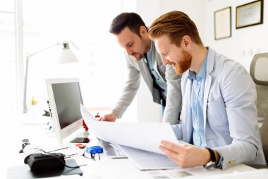 Başlangıç gol modern ofis planlama iş arkadaşları