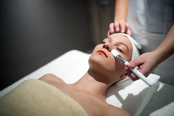 Skin care and cleanse therapy at massage saloon