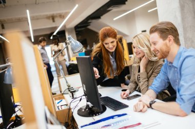 Ofiste işbirliği iş adamları