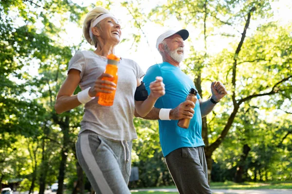 Fitness Esporte Pessoas Exercício Conceito Estilo Vida Corrida Casal Maduro — Fotografia de Stock