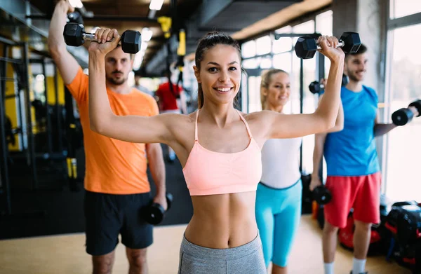 Groep Mensen Hebben Training Sportschool Samen — Stockfoto