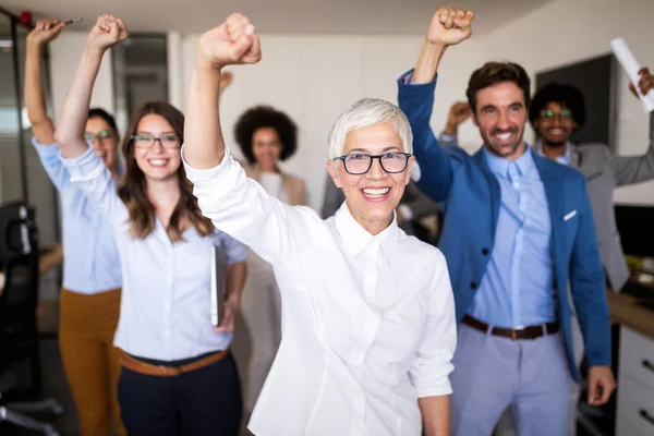 Grupo Negócios Feliz Bem Sucedido Pessoas Trabalho Escritório — Fotografia de Stock