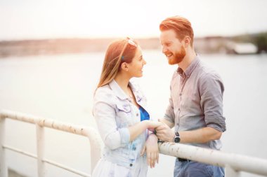 Birlikte vakit iki aşık