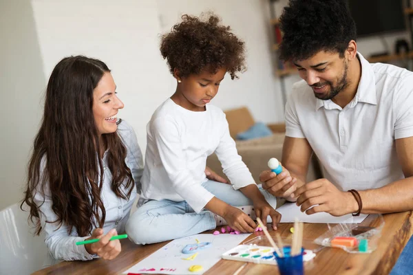 Imagem Família Feliz Tendo Tempo Maravilhoso Juntos Casa — Fotografia de Stock