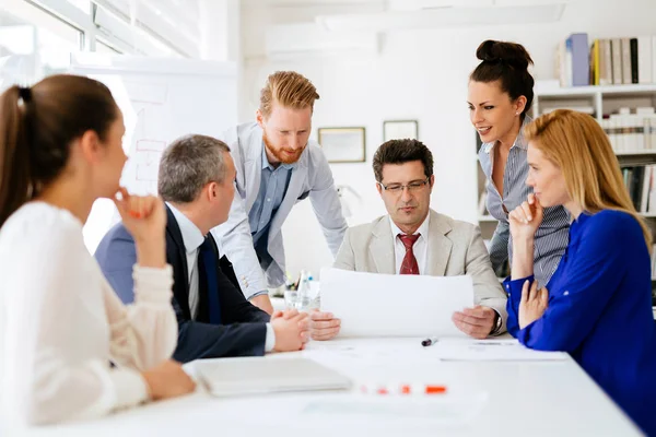 Business People Having Board Meeting Discussing New Fresh Ideas — Stock Photo, Image