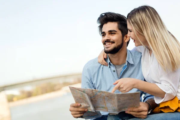 Güzel Turistik Çift Seyahat Gezi Aşık — Stok fotoğraf