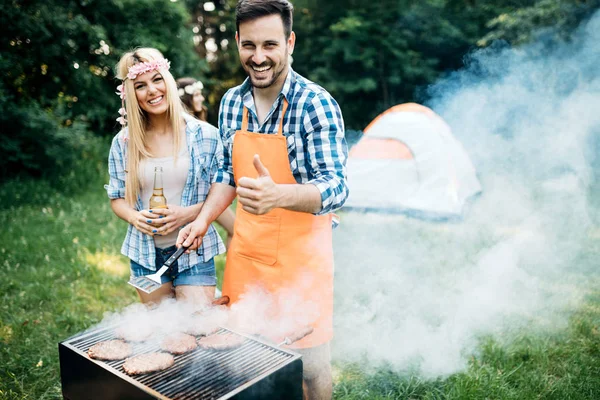 Group Friends Having Barbecue Party Forest — Stock Photo, Image