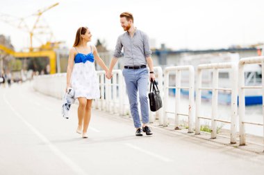 Şirin çift vaktinizi açık havada geçirdik