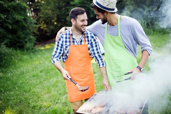 Group Friends Having Barbecue Party Forest — Stock Photo, Image