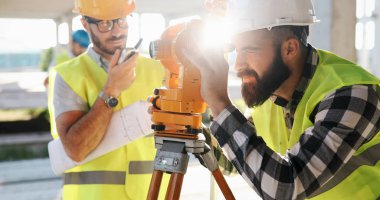 Mimar mühendis inşaat veya site oluşturma danışın