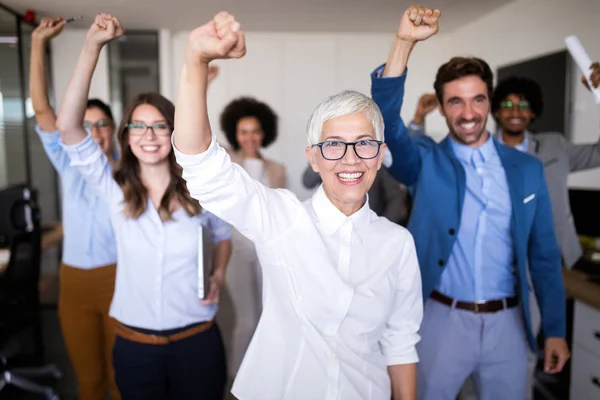 Empresarios Empresarios Exitosos Logran Objetivos — Foto de Stock