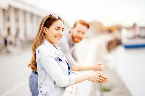 Romantische Süße Paar Flirten Und Dating Freien — Stockfoto