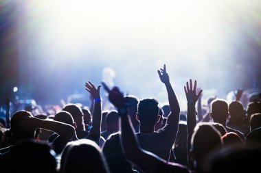 Dans eden kalabalığa müzik konser Festivali resmi