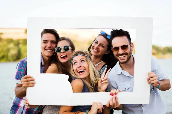 Picture Happy Young Friends Hanging Out Together — Stock Photo, Image
