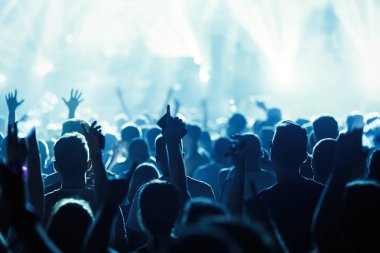 Dans eden kalabalığa müzik konser Festivali resmi