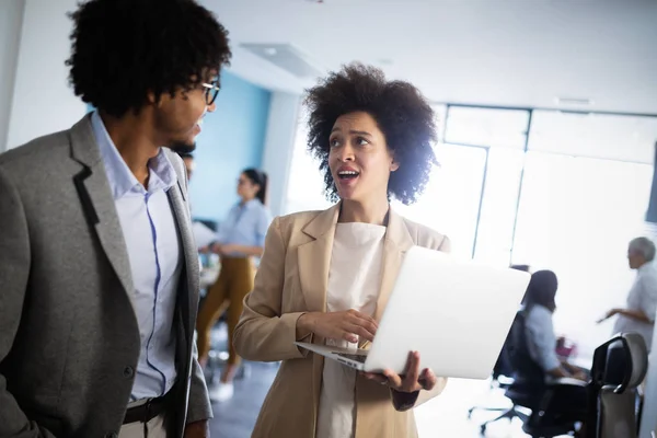 Succès Heureux Groupe Affaires Personnes Travail Dans Bureau — Photo