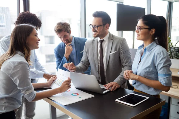 Grupo Negócios Feliz Bem Sucedido Pessoas Trabalho Escritório — Fotografia de Stock