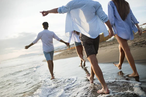 Barátság Szabadság Nyaralás Strand Nyári Nyaralás Koncepció — Stock Fotó