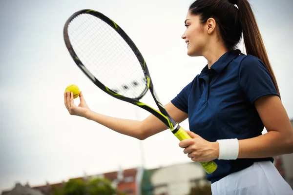 Mujer Forma Feliz Jugando Tenis Juntos Concepto Deportivo —  Fotos de Stock