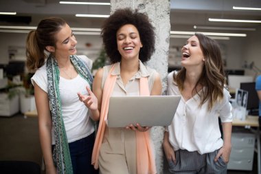 İş Adamları Toplantısı Konferans Takım Çalışması Kurumsal Konsepti