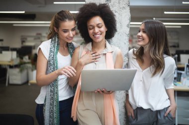 İş Adamları Toplantısı Konferans Takım Çalışması Kurumsal Konsepti