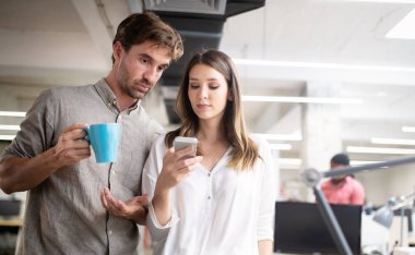 Gerginlik iş insanları yönetici vurguladı sorun meydan düşünme endişe hissediyor