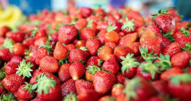 Çilek. Taze organik çilek makro. Meyve konsepti