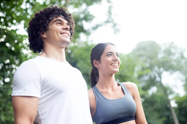 Jovem Mulher Feliz Fazendo Excercise Livre Parque Jogging — Fotografia de Stock