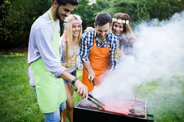 Group Friends Having Barbecue Party Forest — Stock Photo, Image