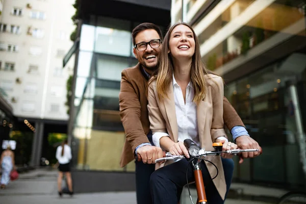 View Young Happy Business People Talking Smiling Outdoors — Stock Photo, Image