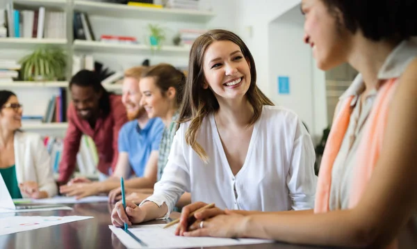 Business People Meeting Conference Lavoro Squadra Discussione Concetto Aziendale — Foto Stock