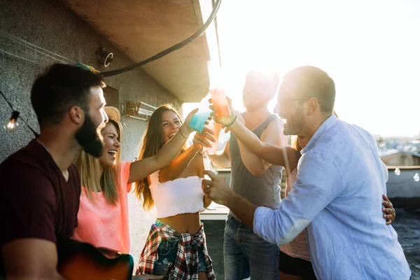 Group Happy Friends Having Party Fun Rooftop — Stock Photo, Image