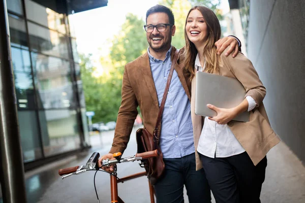 Portrait Business Friends Enjoying Break Meeting — Stock Photo, Image