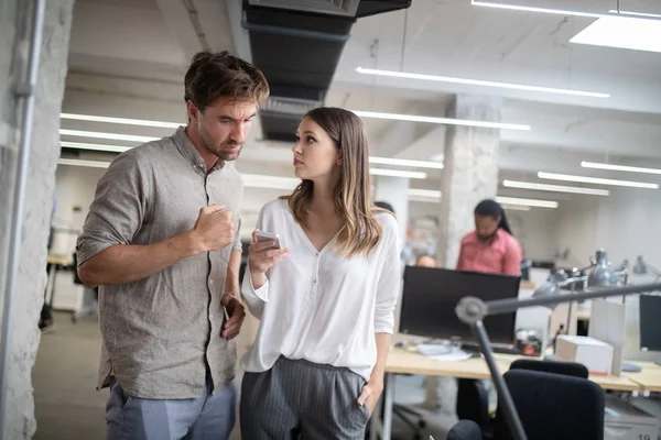 Gente Negocios Conociendo Buen Trabajo Equipo Oficina Trabajo Equipo Reunión — Foto de Stock