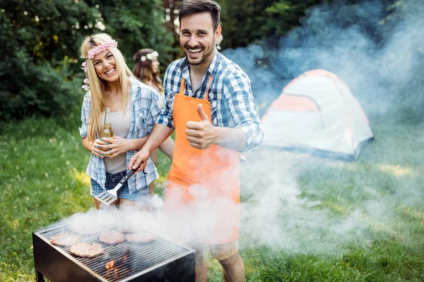 Friends Having Barbecue Party Nature While Having Fun — Stock Photo, Image
