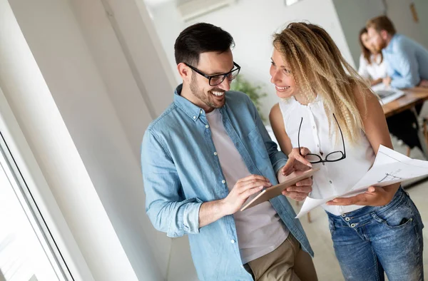 Startup Rozmanitost Týmová Práce Zábava Brainstorming Setkání Lidí Obchodní Koncept — Stock fotografie