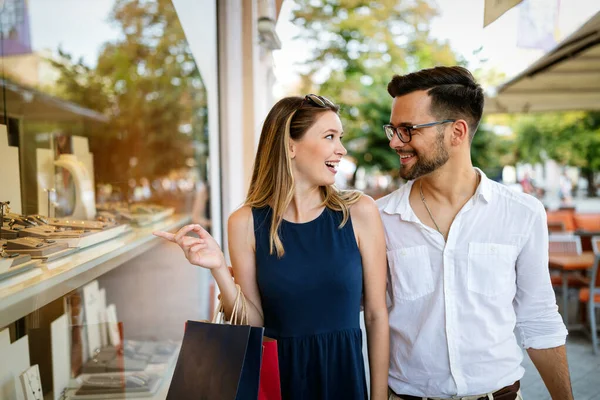 Consumerism Love Dating Travel Concept Happy Couple Enjoying Shopping Having — Stock Photo, Image