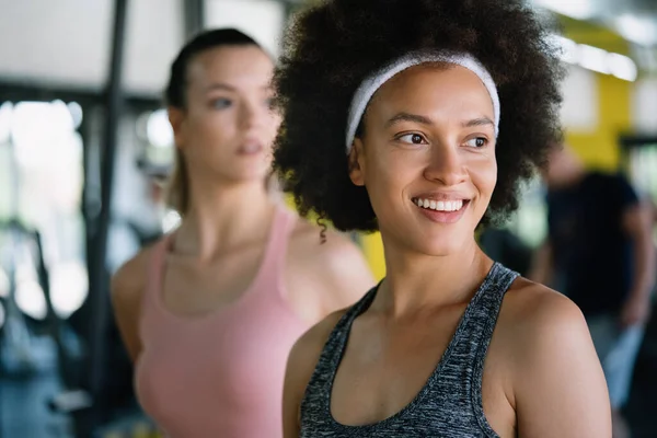 Fitness Deporte Concepto Saludable Estilo Vida Sonriendo Forma Mujer Afroamericana — Foto de Stock