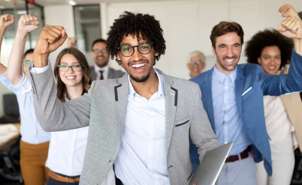 Programadores Trabalhando Uma Empresa Desenvolvimento Software Conceito Retrato Pessoal — Fotografia de Stock