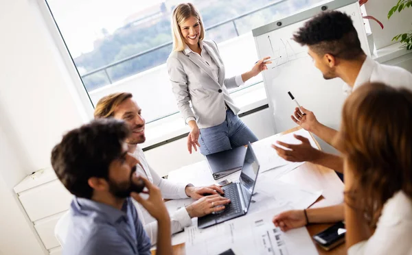 Présentation Dans Cadre Séminaire Consultation Sur Stratégie Entreprise Remue Méninges — Photo