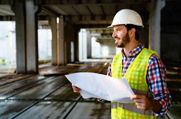 Architect Engineer Looking Blueprints Building Site — Stock Photo, Image