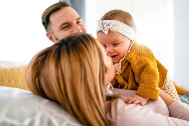 Coronavirus için karantina karantinasında sosyal mesafeler ve kendini izole etme