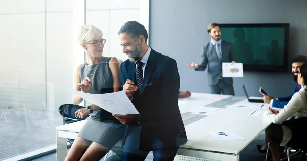 Portrait Happy Business People Discussing Working Together Office — Stock Photo, Image