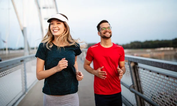 Gesunde Sportliche Junge Freunde Joggen Und Laufen Freien — Stockfoto