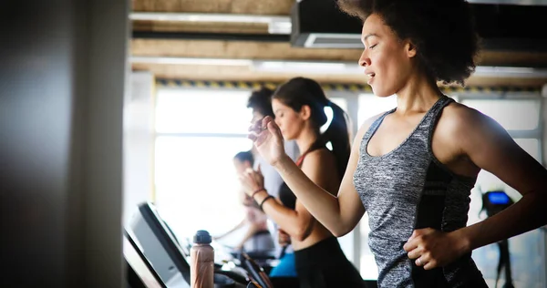 Young Fit People Running Treadmill Health Club — Stock Photo, Image