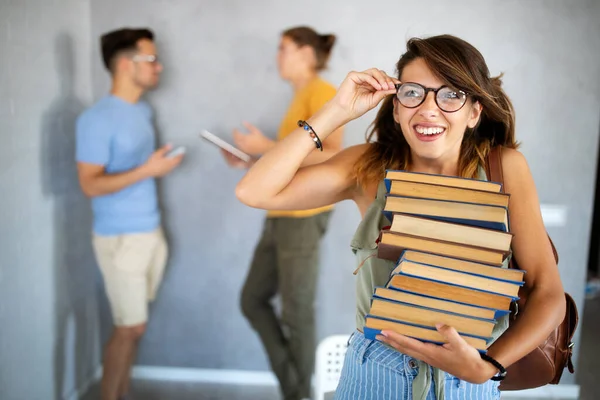 Mensen Kennis Onderwijs Schoolconcept Gelukkig Student Meisje Jong Vrouw Met — Stockfoto