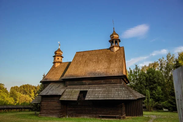 Старая Деревянная Церковь Деревне Польша Европа — стоковое фото
