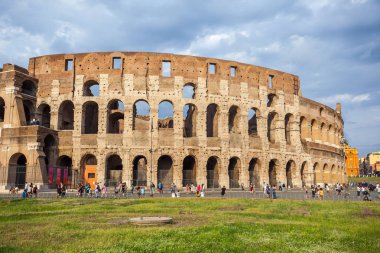 Roma, İtalya - 22.06.2018: Roma, İtalya, Colosseum. Roma Colosseum ana seyahat konumlar biridir.