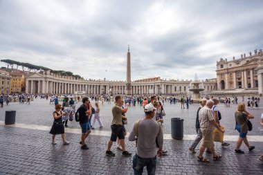 Rome, İtalya - 23.06.2018: St. Peter's Cathedral St. Peter's Meydanı Vatikan '.