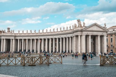 Rome, İtalya - 23.06.2018: St. Peter's Cathedral St. Peter's Meydanı Vatikan '.